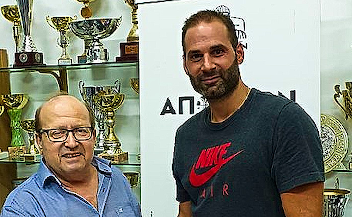 tzakopoulos-ipografei-apollon-patron