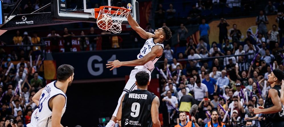 hellas-zealand-antetokounmpo