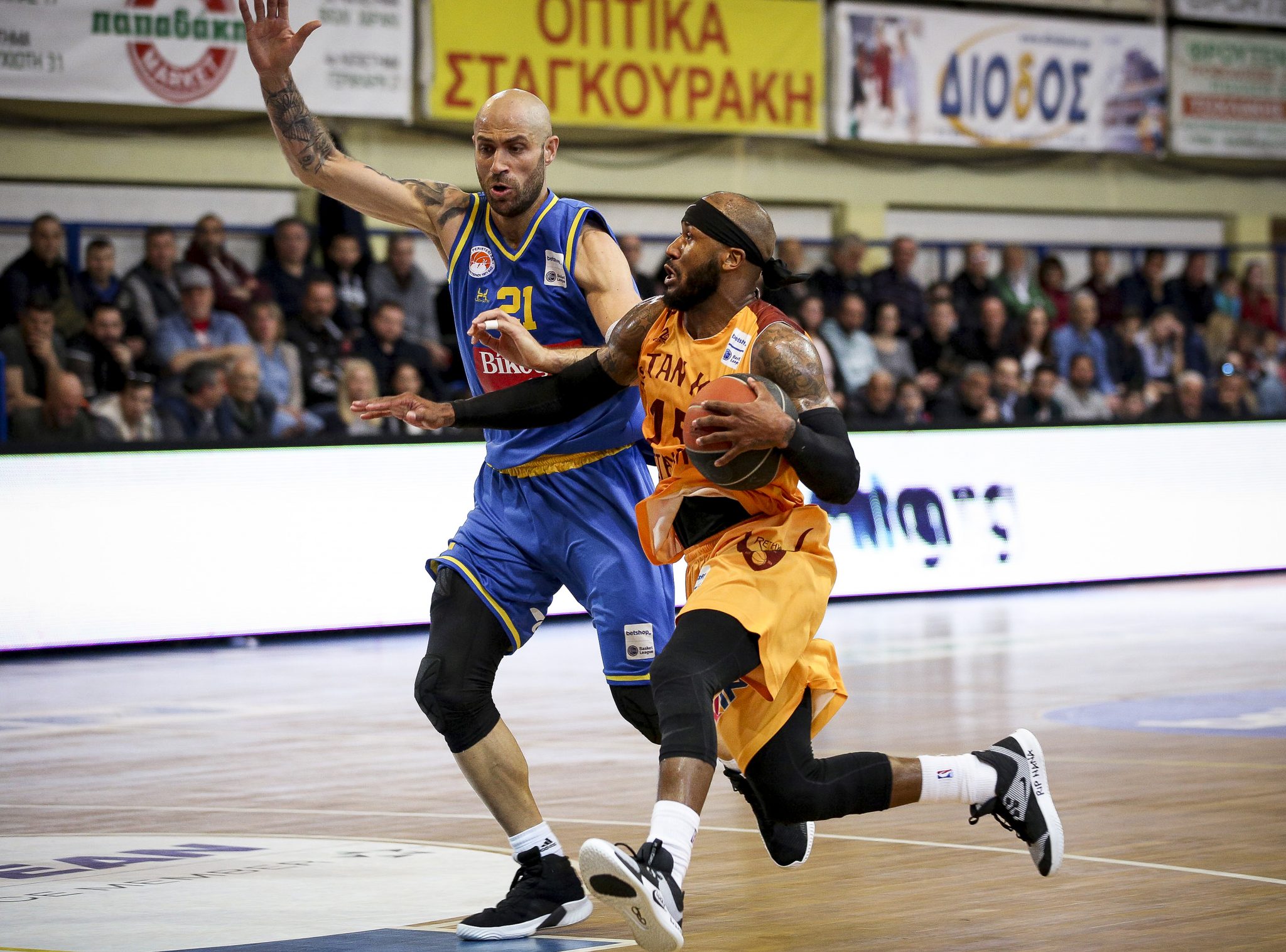 BASKET LEAGUE / ÑÅÈÕÌÍÏ - ÐÅÑÉÓÔÅÑÉ (ÖÙÔÏÃÑÁÖÉÁ: ÓÔÅÖÁÍÏÓ ÑÁÐÁÍÇÓ / EUROKINISSI)