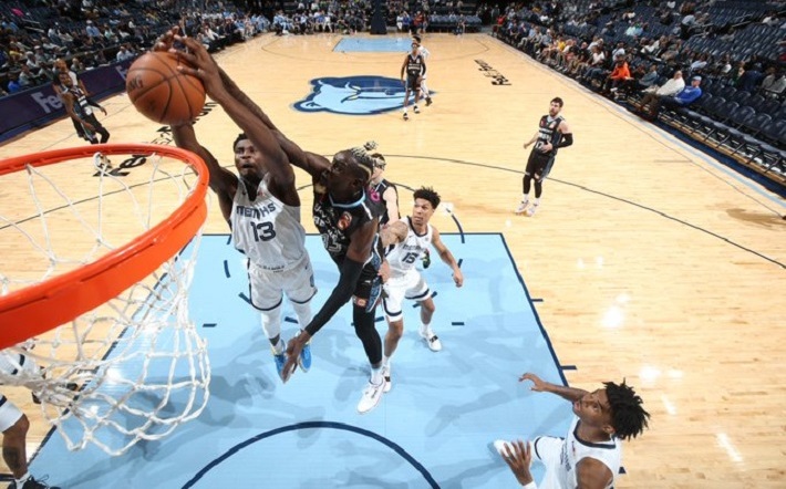 Grizzlies Breakers