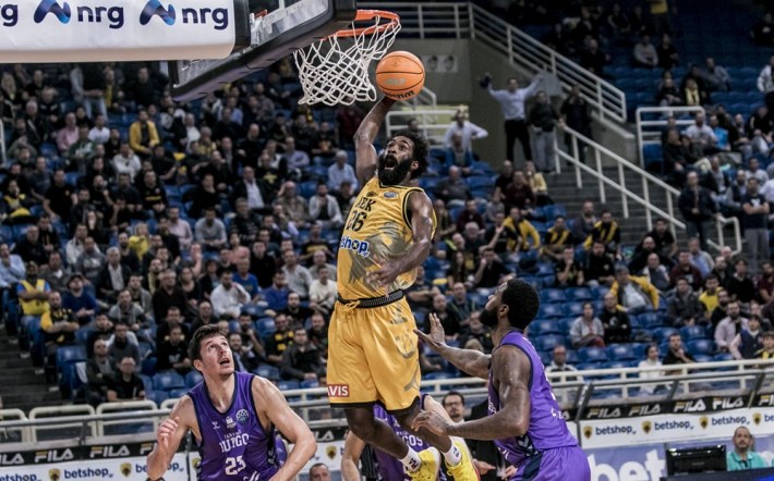 Sant Roos Dunk aek 1920