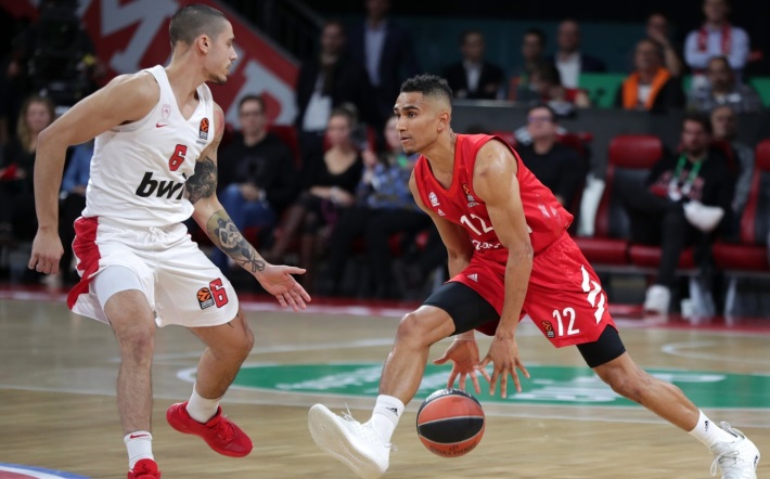maodo-lo-fc-bayern-munich-eb19