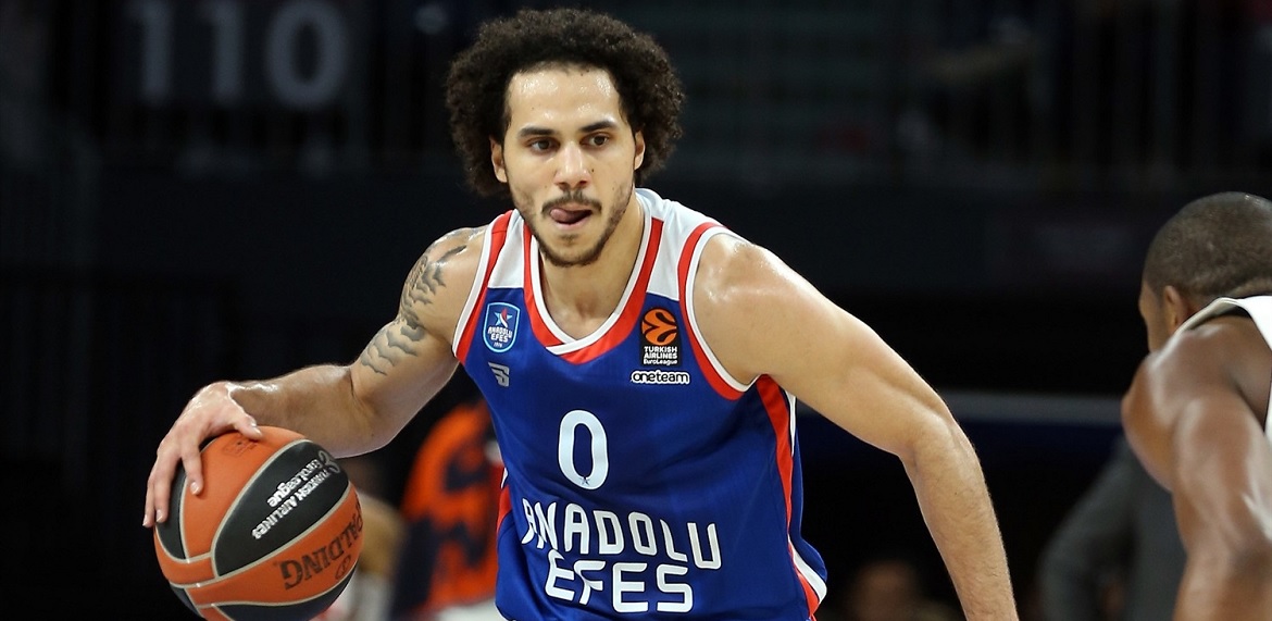 shane-larkin-anadolu-efes-istanbul-eb19