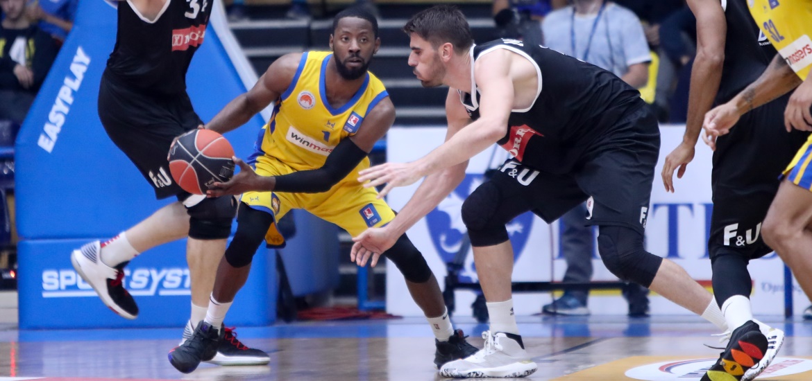 smith-margaritis-peristeri-paok