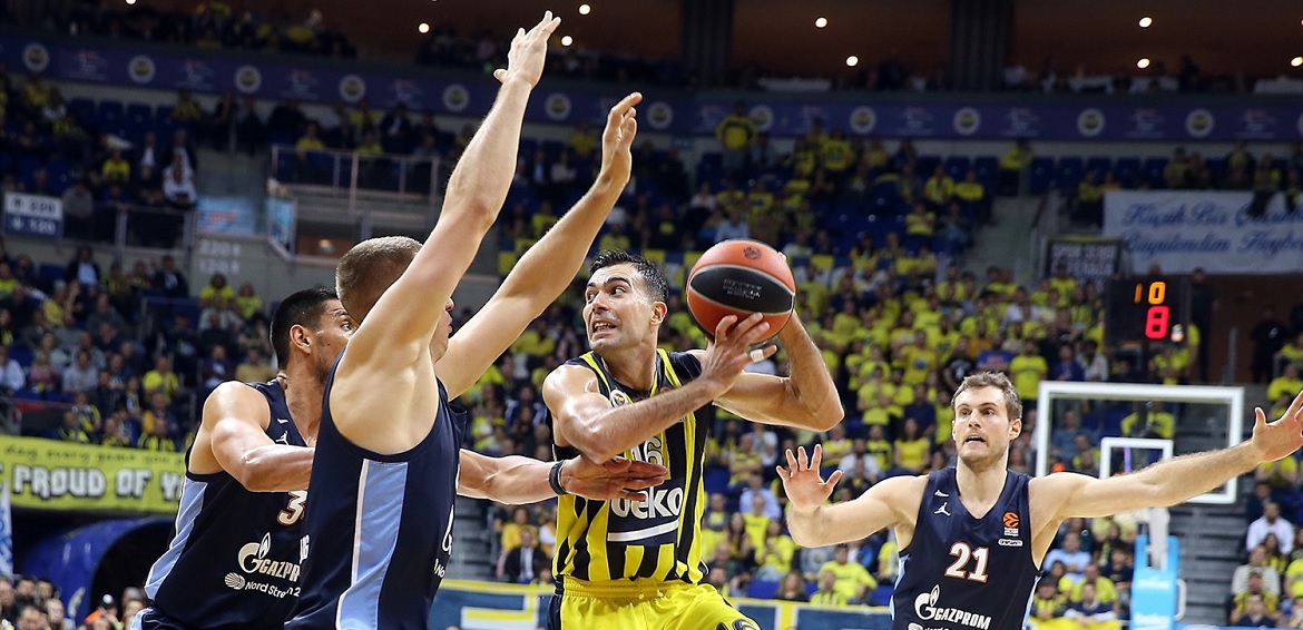 kostas-sloukas-fenerbahce-beko-istanbul-zenit