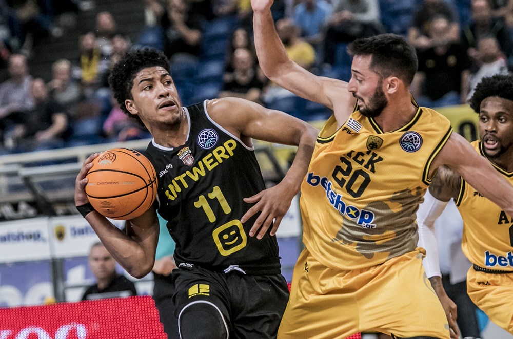 sanders-gikas-aek-antwerp