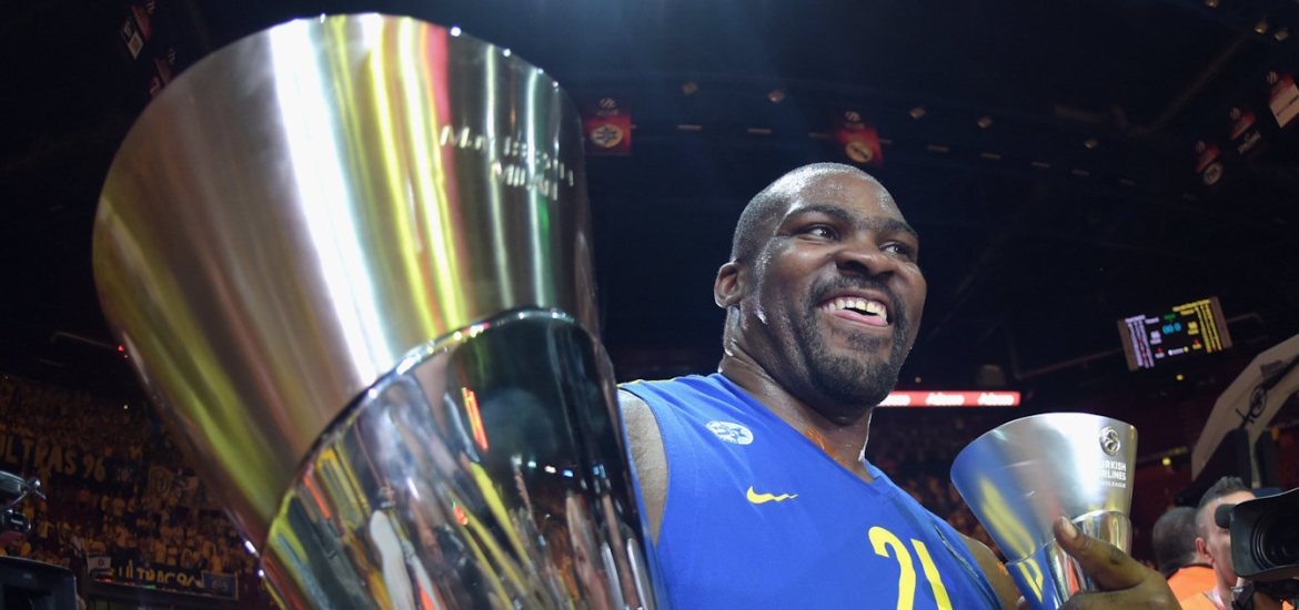 sofoklis-schortsanitis-maccabi-electra-celebrates-final-four-milan-2014 rfd