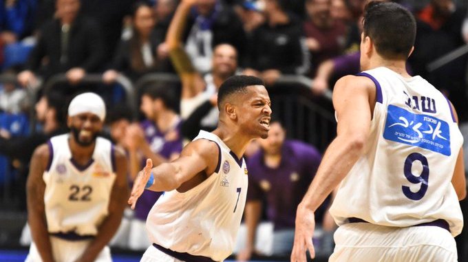 Waters Dominique 2020