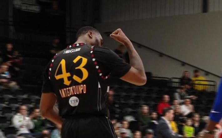 Thanasis Antetokounmpo