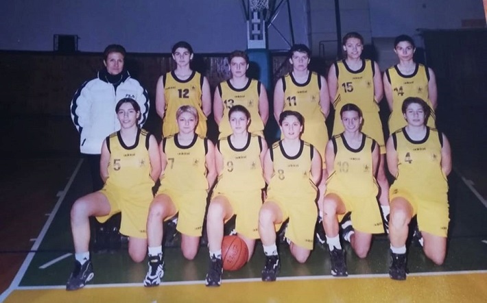 Aris Women 1997-1998
