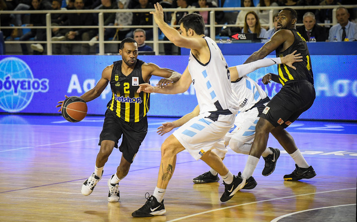 BASKET LEAGUE / ÊÏËÏÓÓÏÓ - ÁÑÇÓ (ÖÙÔÏÃÑÁÖÉÁ: ×ÁÑÇÓ ÆÁÌÐÅÔÏÕËÁÓ / EUROKINISSI)