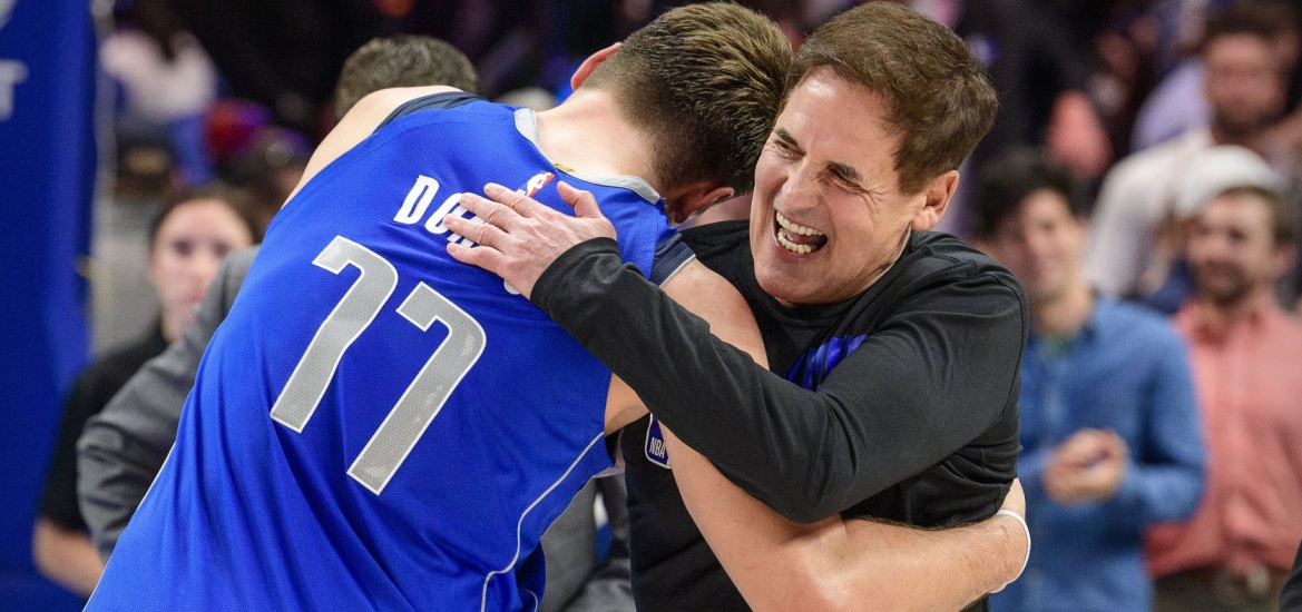 Cuban Dallas Maverics 2020