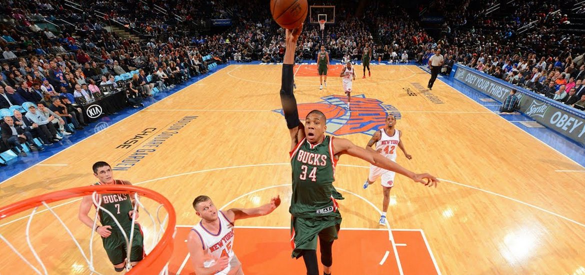 Antetokounbo100420