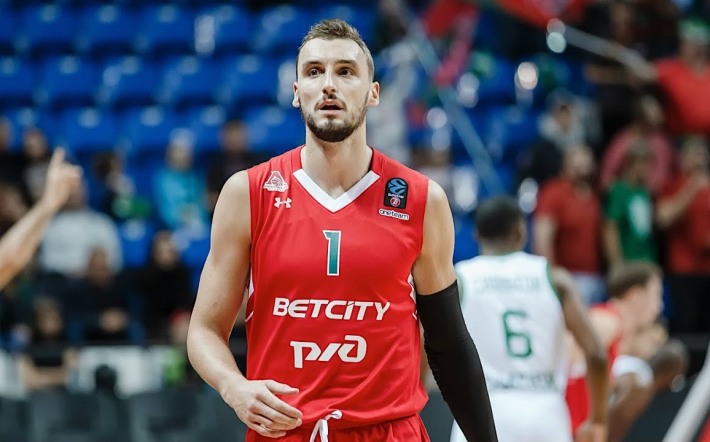Sam Dekker