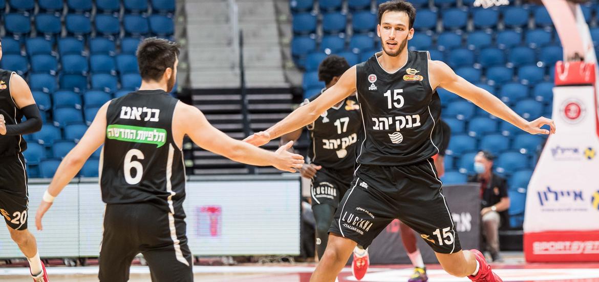 Hapoel Tel Aviv2