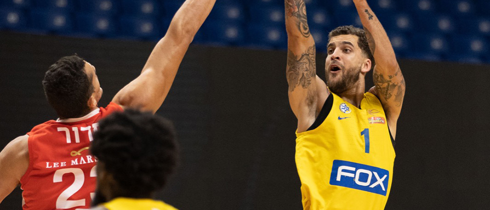 wilbekin-maccabi-shot