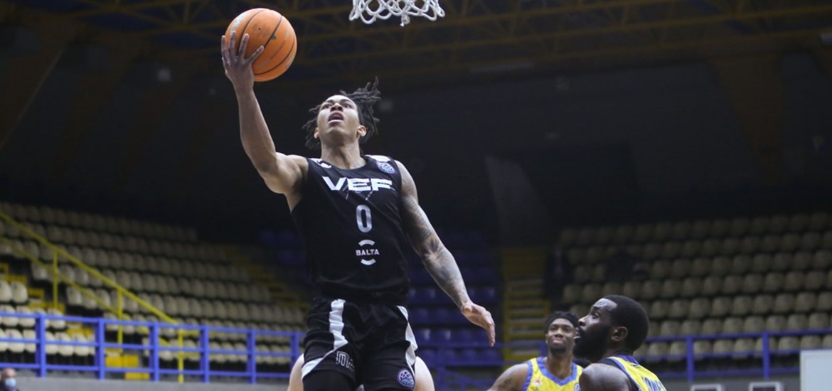 allman-peristeri-riga-layup