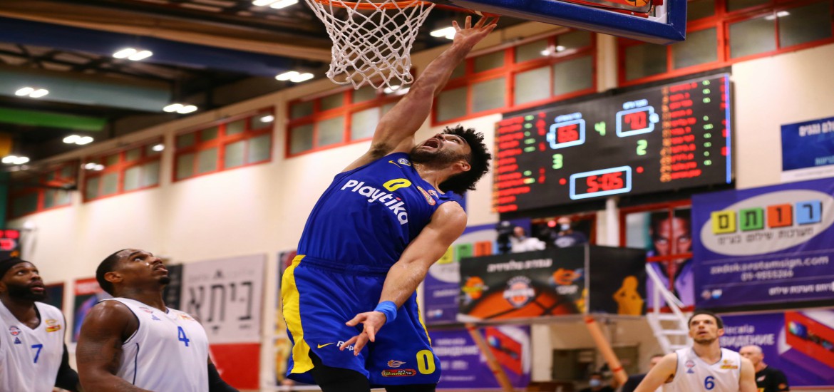 bryant_maccabi