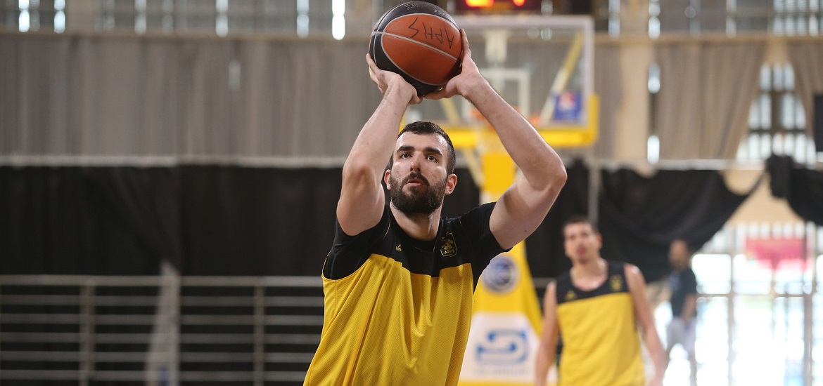 Giannis Kouzeloglou