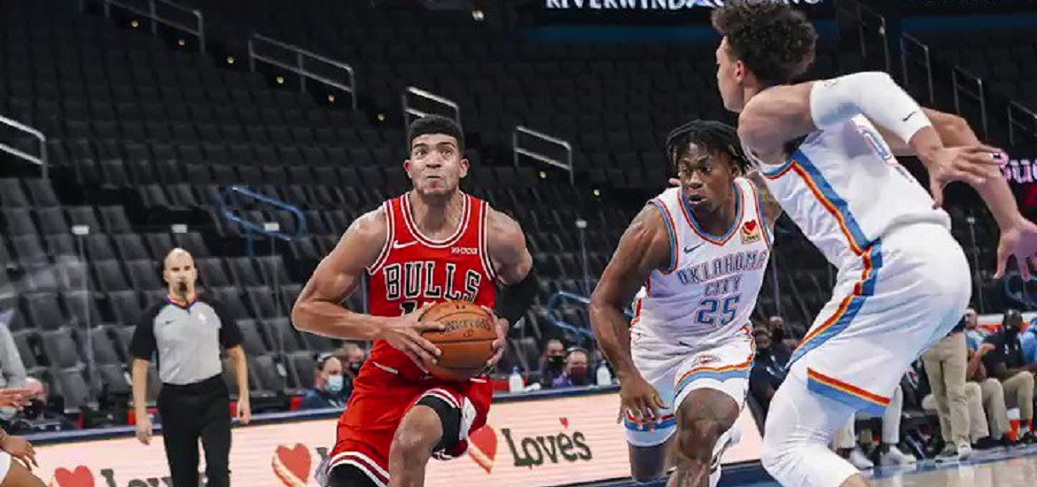 Chandler Hutchison