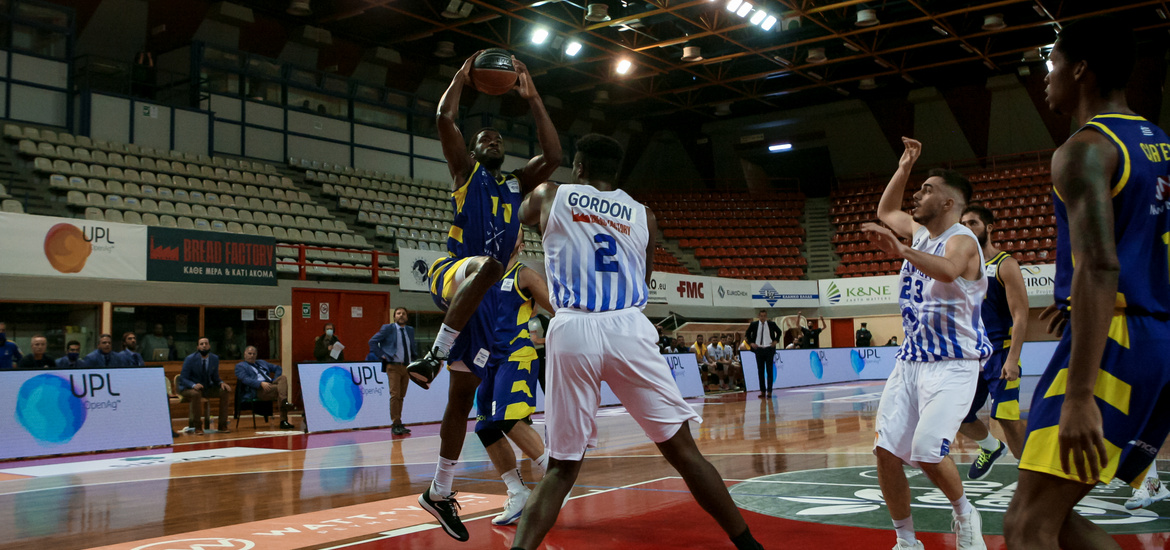 BASKET LEAGUE / ËÁÑÉÓÁ - ËÁÕÑÉÏ (ÖÙÔÏÃÑÁÖÉÁ: ËÅÙÍÉÄÁÓ ÔÆÅÊÁÓ / EUROKINISSI)