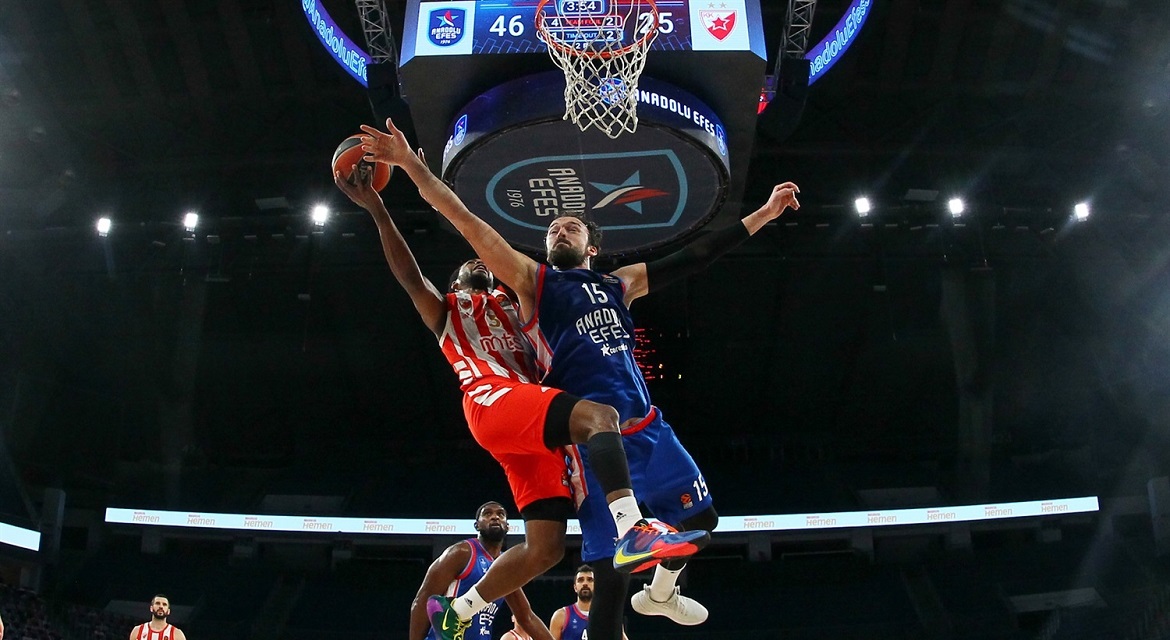 sertac-sanli-anadolu-efes-istanbul-eb20