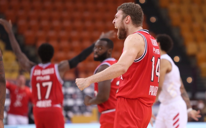 vezenkov olympiacos 2021