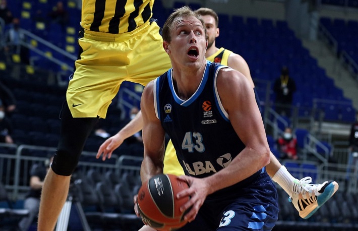 sikma-efes-alba-berlin