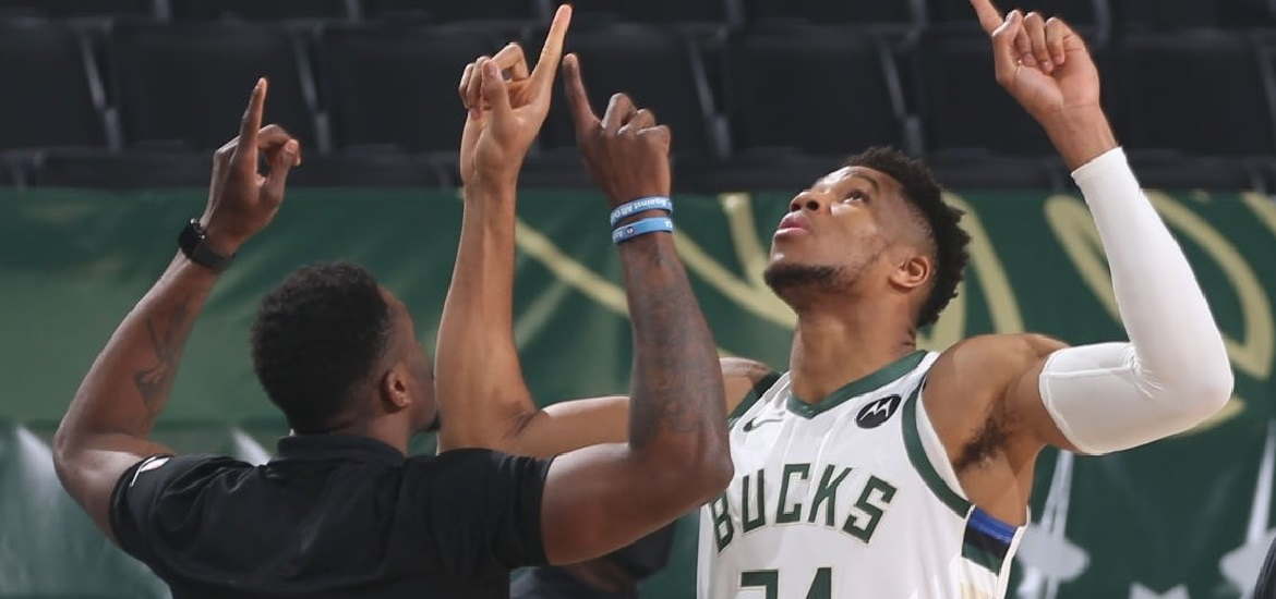 Thanasis Giannis Antetokounmpo