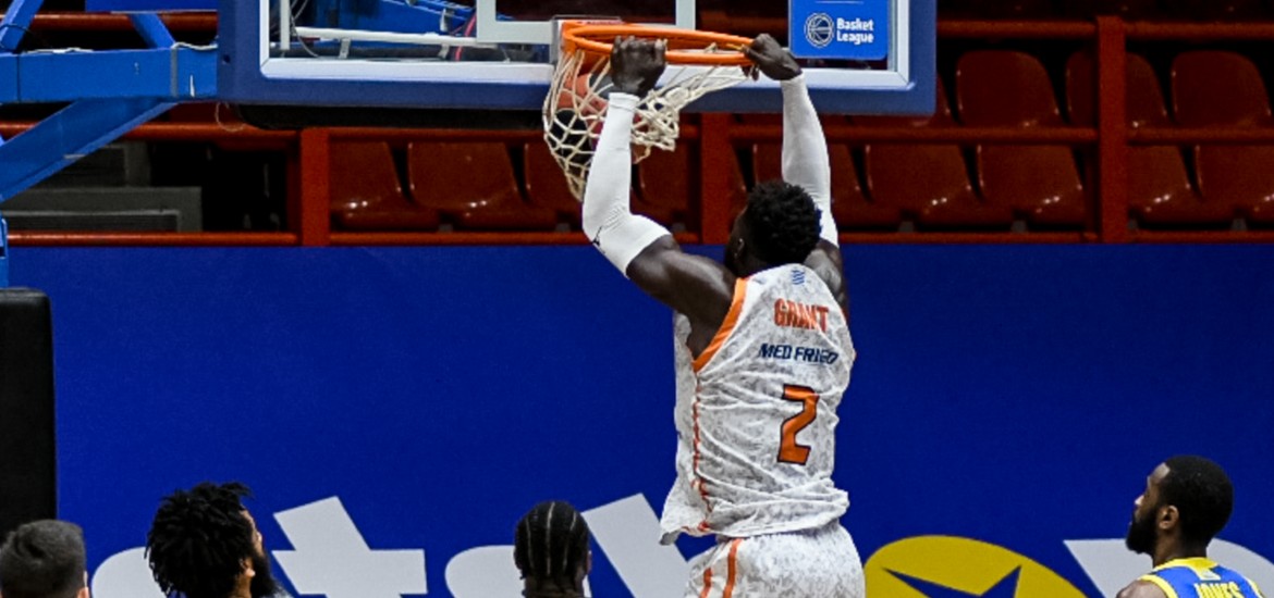 grant-dunk-promitheas-peristeri