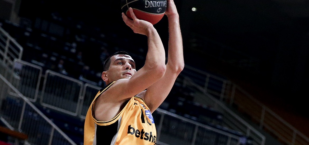 Nikos Zisis