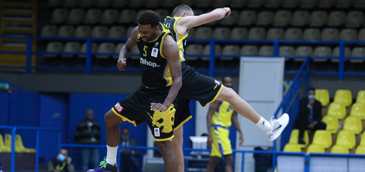 BASKET LEAGUE 2020-2021 / ÐÅÑÉÓÔÅÑÉ - ÁÅÊ (ÖÙÔÏÃÑÁÖÉÁ: EUROKINISSI)