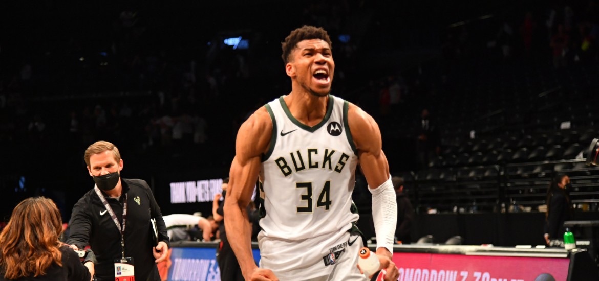 giannis-panigirismos-bucks-nets