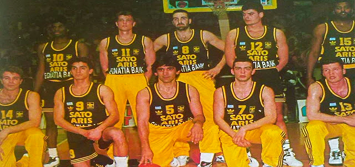 paralikas-aris-omadiki