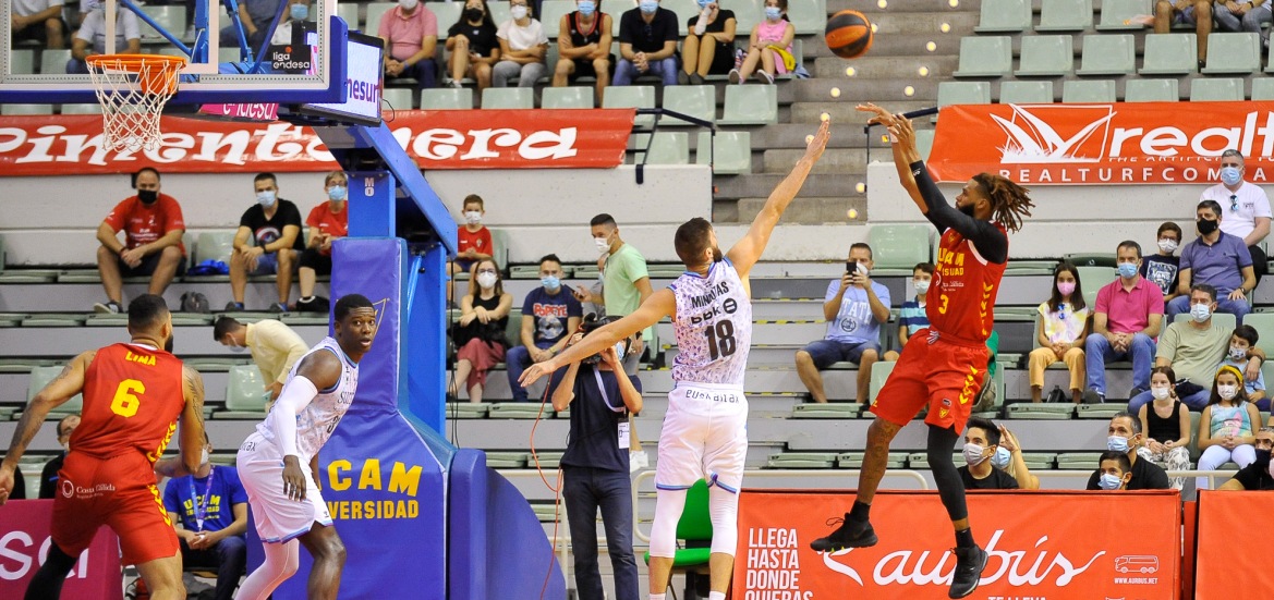 RS395150_J05 UCM-SBB Firmar acb Photo - J Bernal