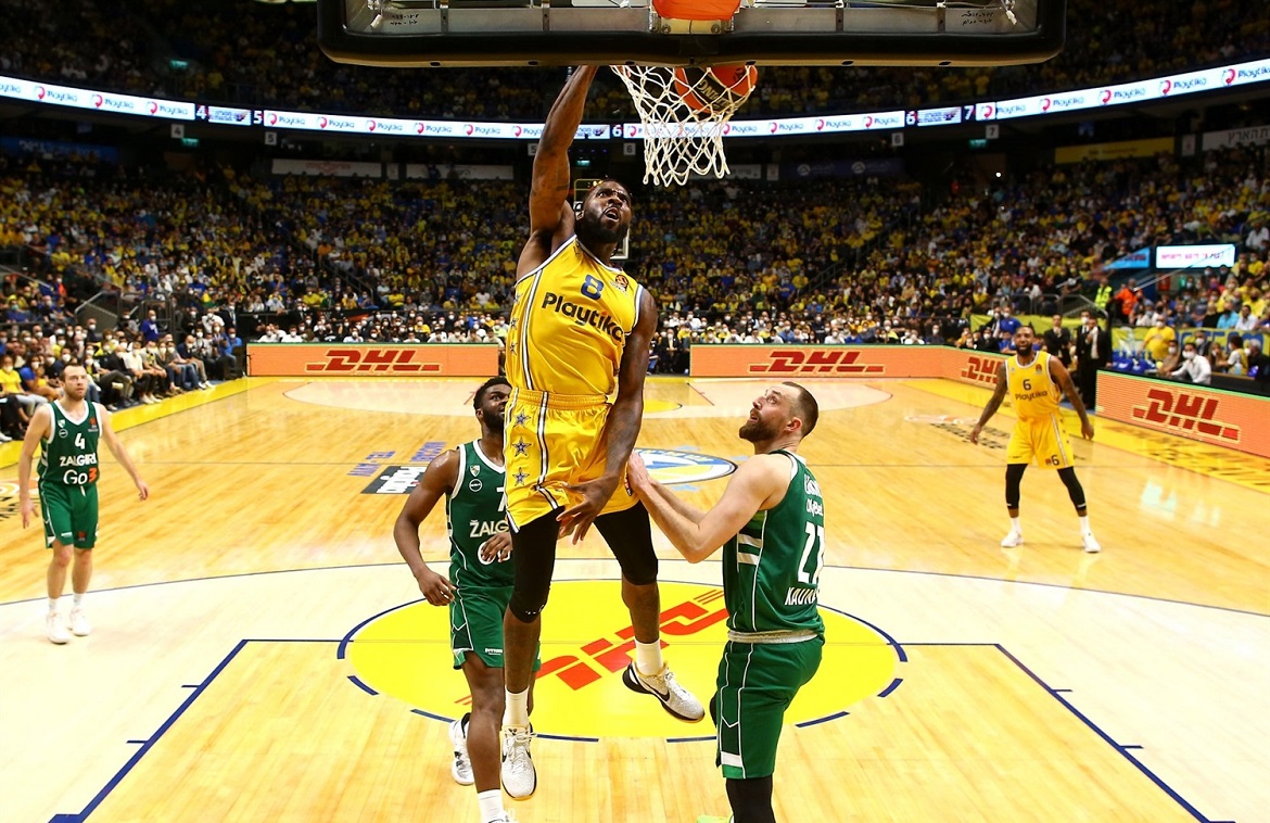 derrickwilliamsmaccabiDUNKtel-aviv-eb21