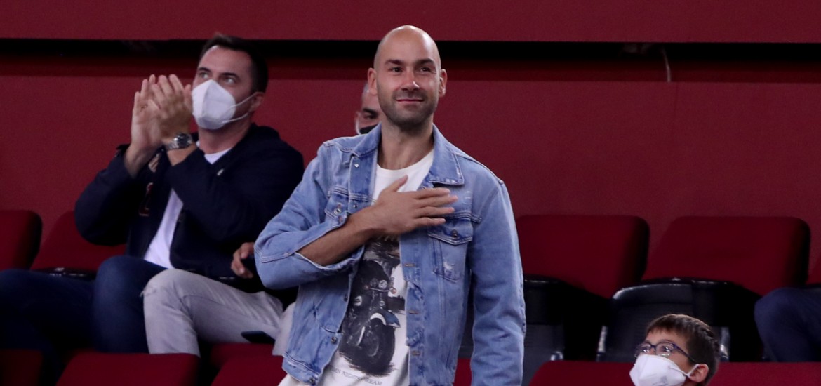 spanoulis-oly-real-sef-eisodos