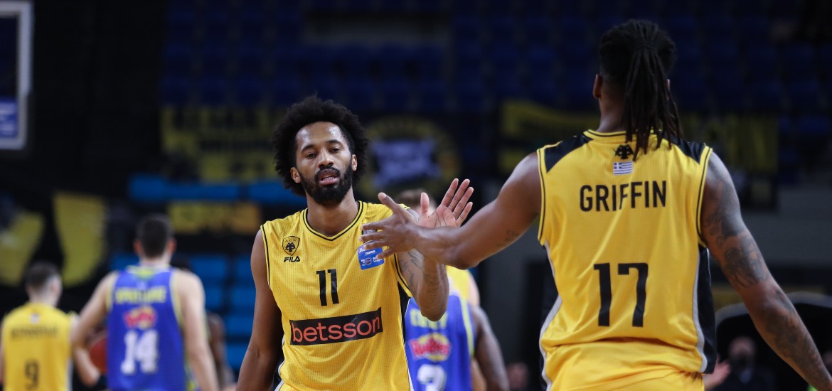 angola-griffin-aek-peristeri