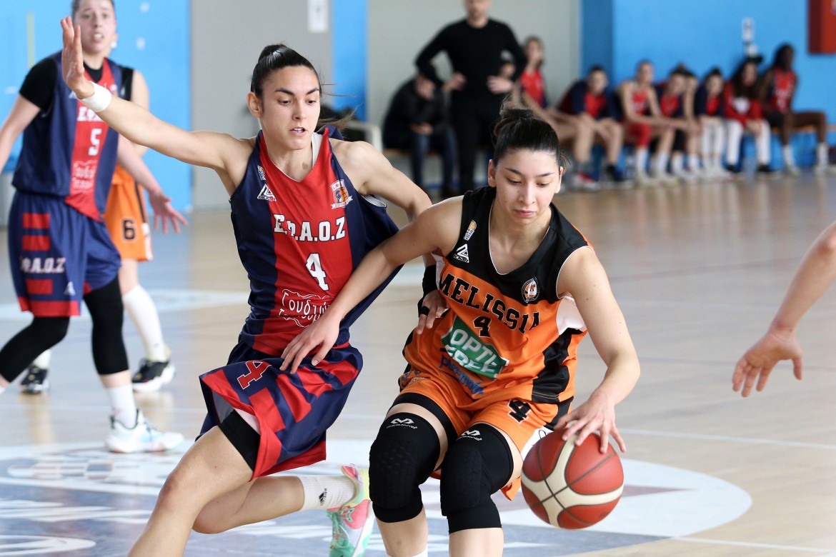 melissiaefaoza2gynaik