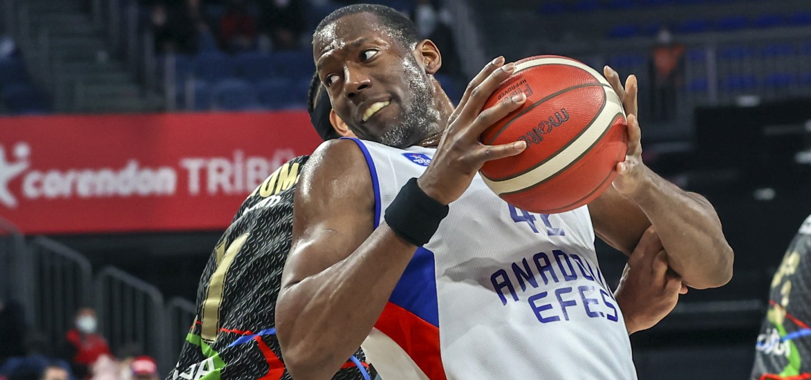Anadolu Efes - Aliağa Petkimspor