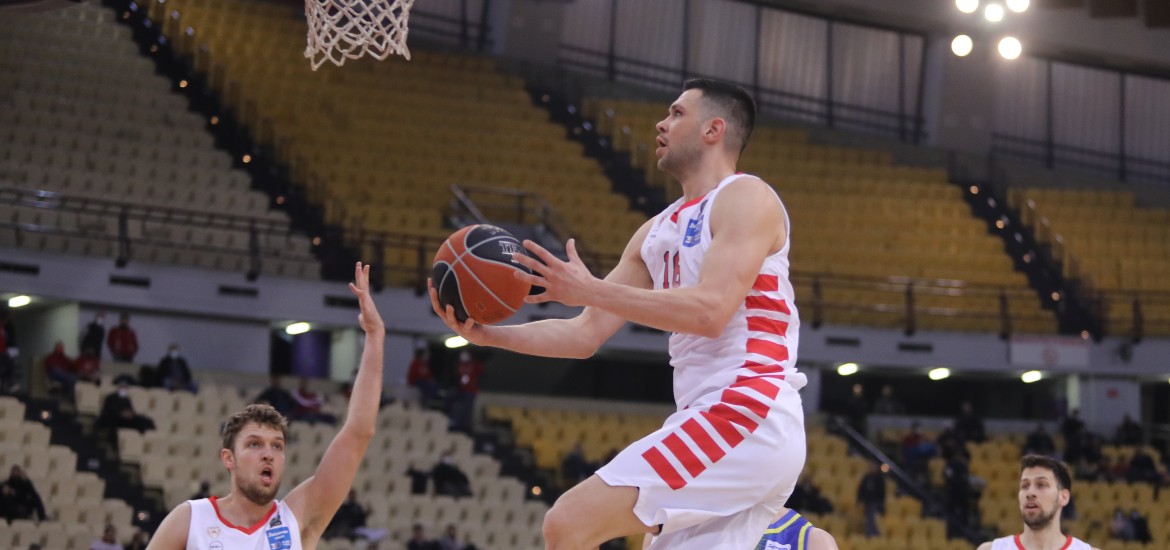 papanikolaou-oly-peristeri