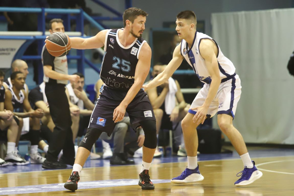 pot-iraklis-kolossos