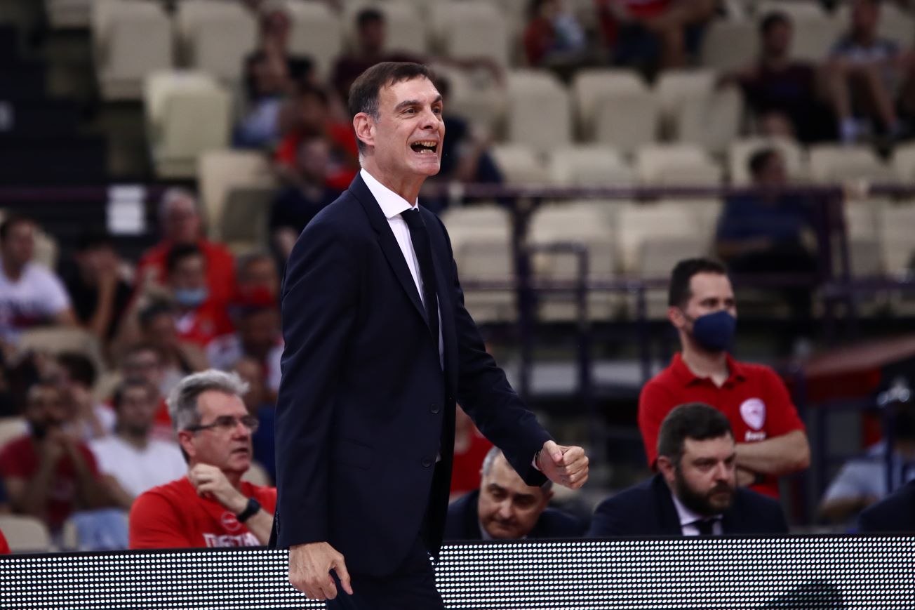 giorgos_bartzokas-olympiacos-peristeri