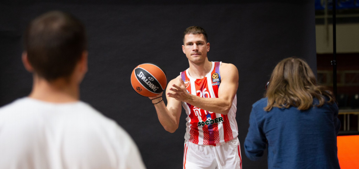 nedovic-erythros-asteras