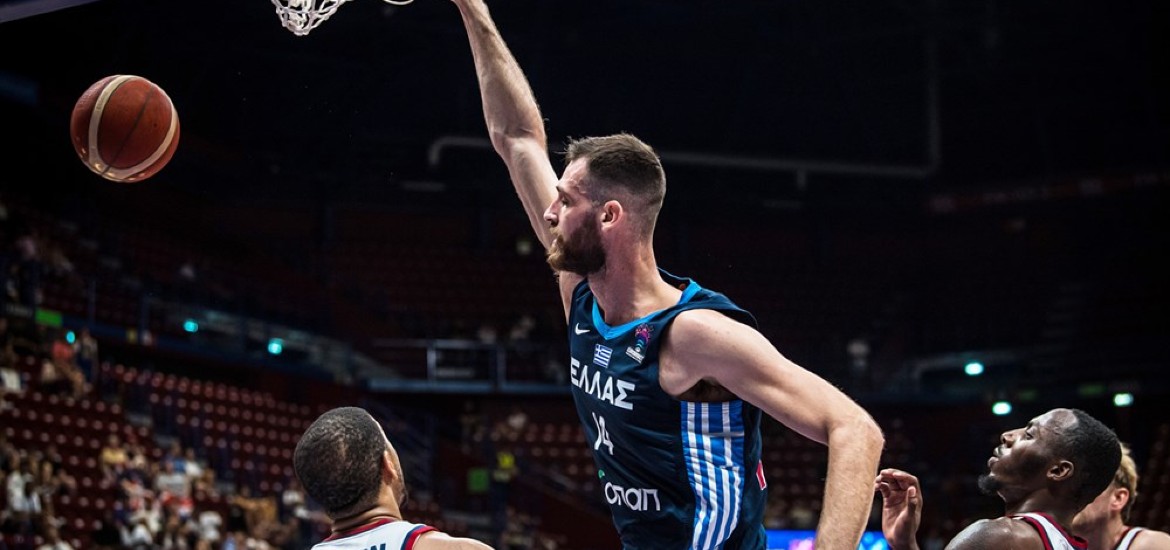 papagiannis-dunk-britain-hellas