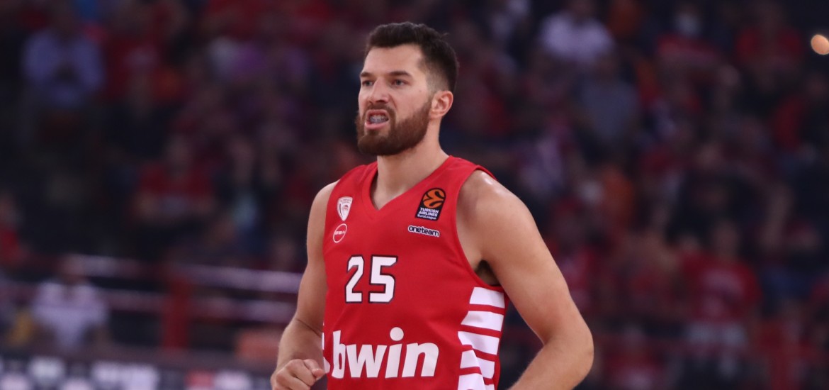 peters-oly-monaco-panigiriki