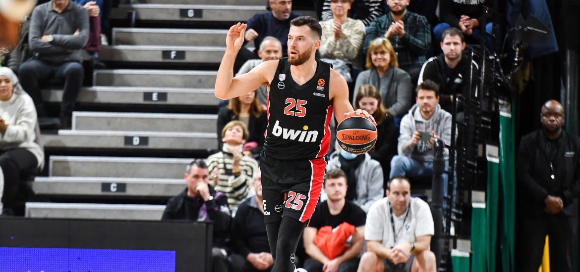 peters-asvel-oly