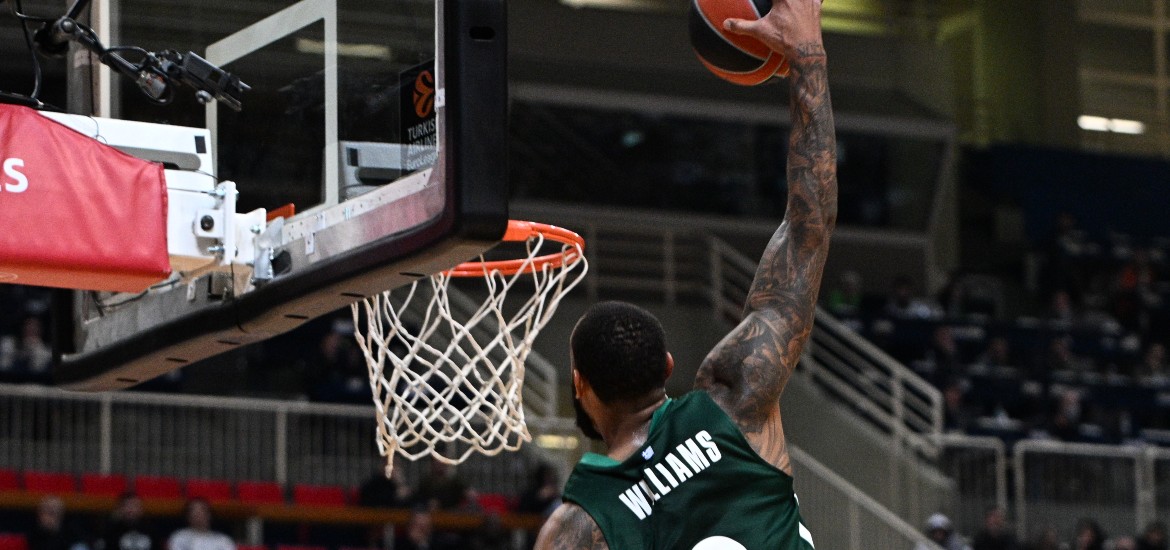 williams-dunk-pao-fener