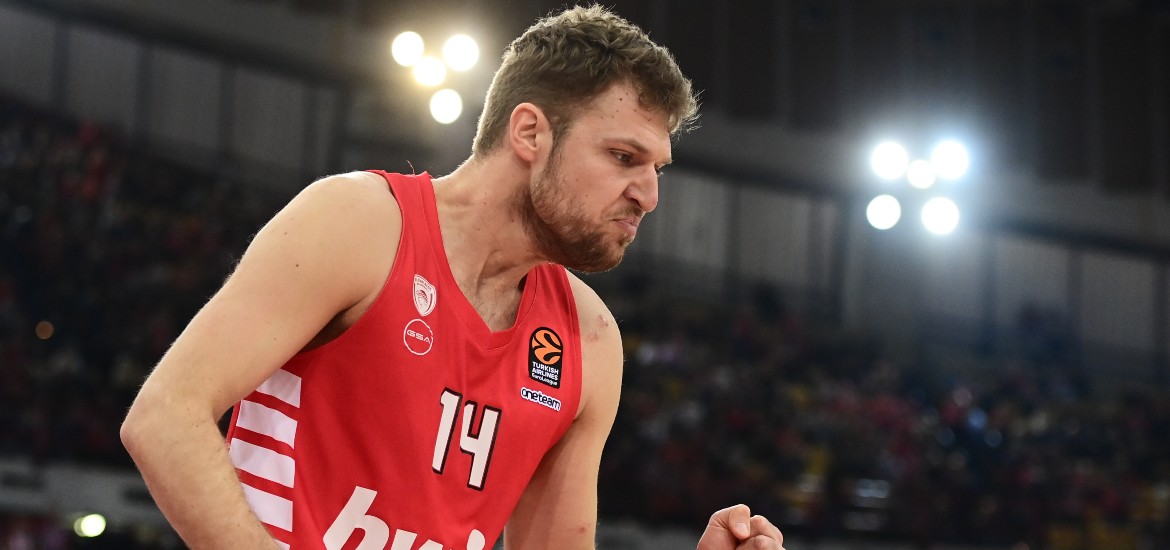 vezenkov-panigirismos-oly-efes