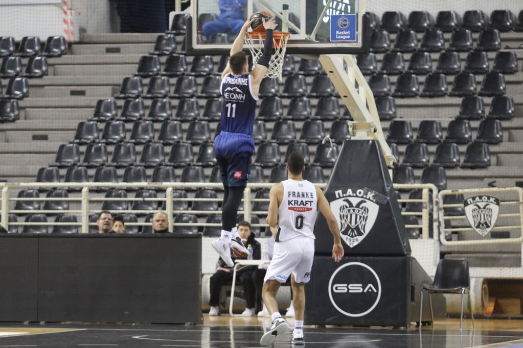 giannis-agravanis-paok-karditsa